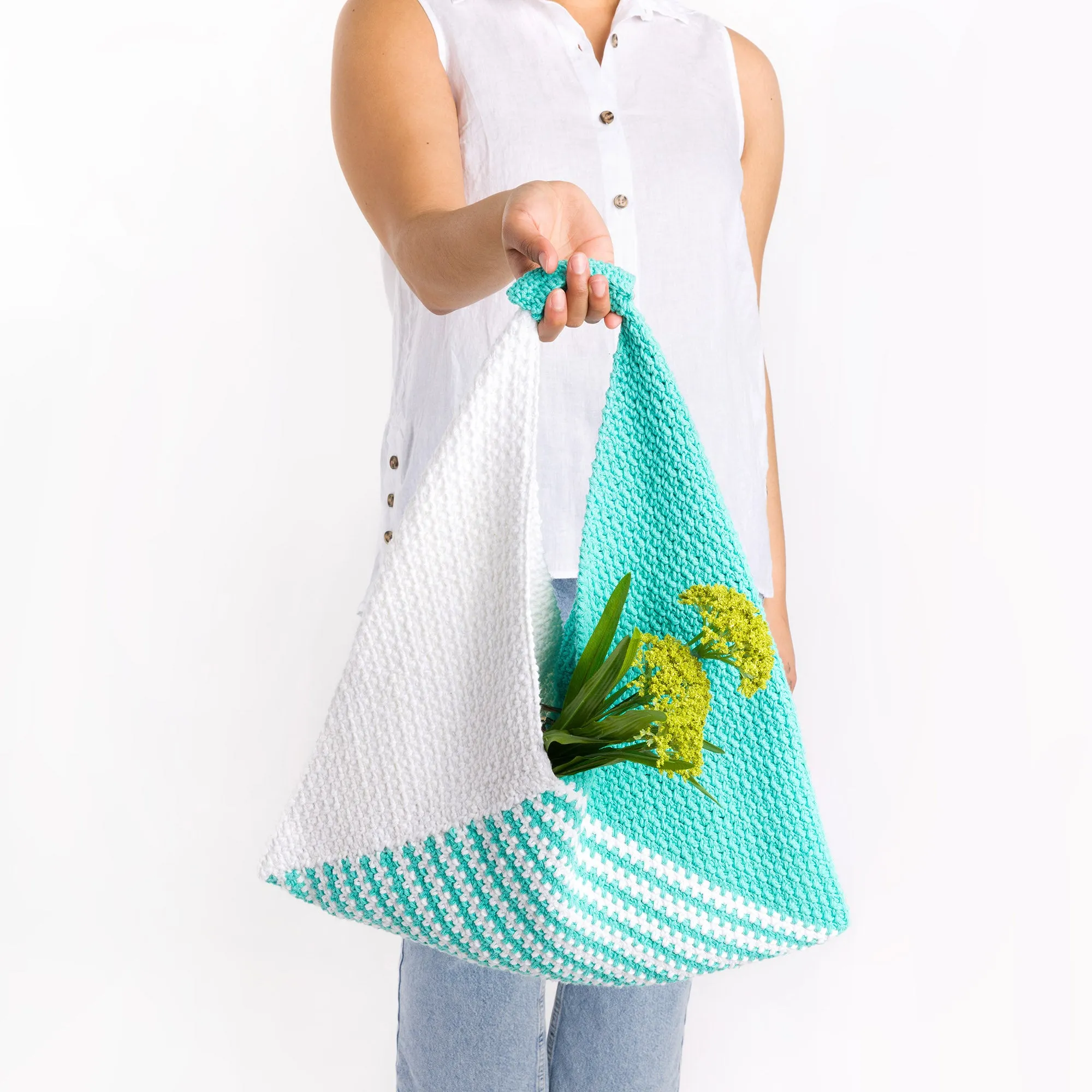 Lily Crochet Totally Triangular Tote